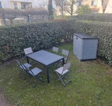 T3 Au Calme Jardin Piscine Jusqu A 7 Personnes Apartmán *