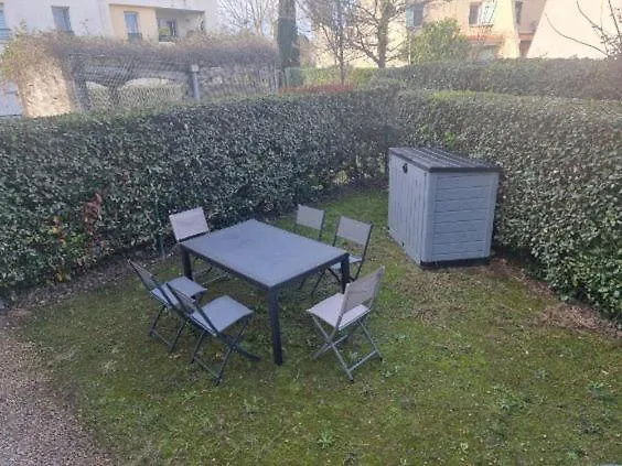 T3 Au Calme Jardin Piscine Jusqu A 7 Personnes Appartement *